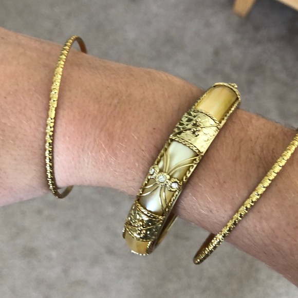 Bangles - Picture 3 of 3